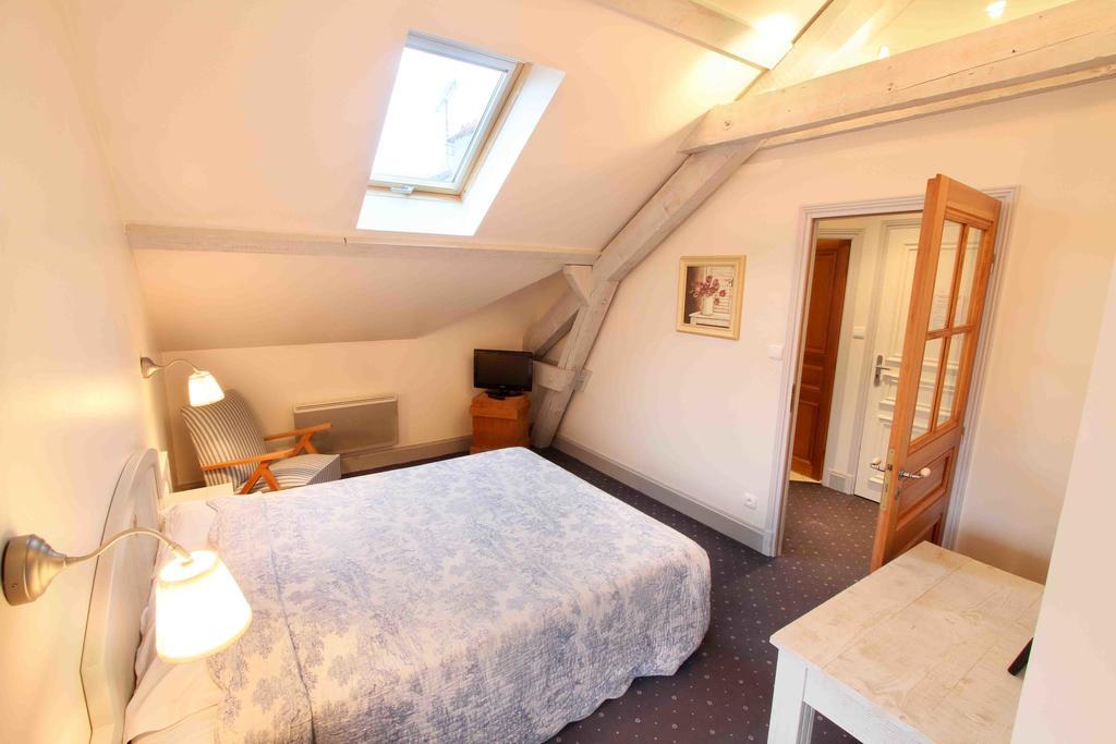 Hotel Gerard D'Alsace เฌราร์แมร์ ภายนอก รูปภาพ